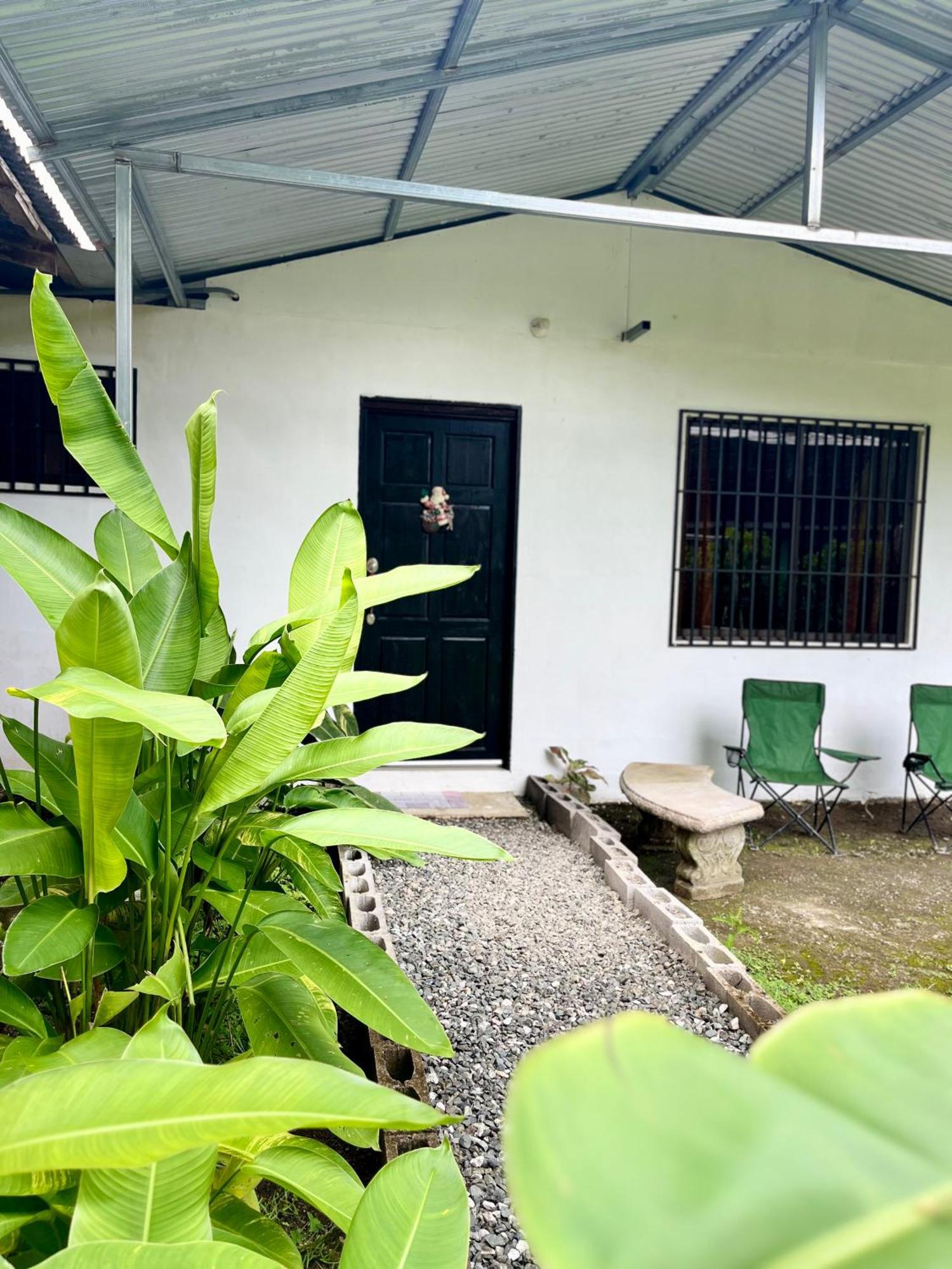 Appartamento Corcovado House With Ac Puerto Jiménez Esterno foto